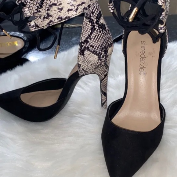 Black with snakeskin heels - Picture 2 of 6